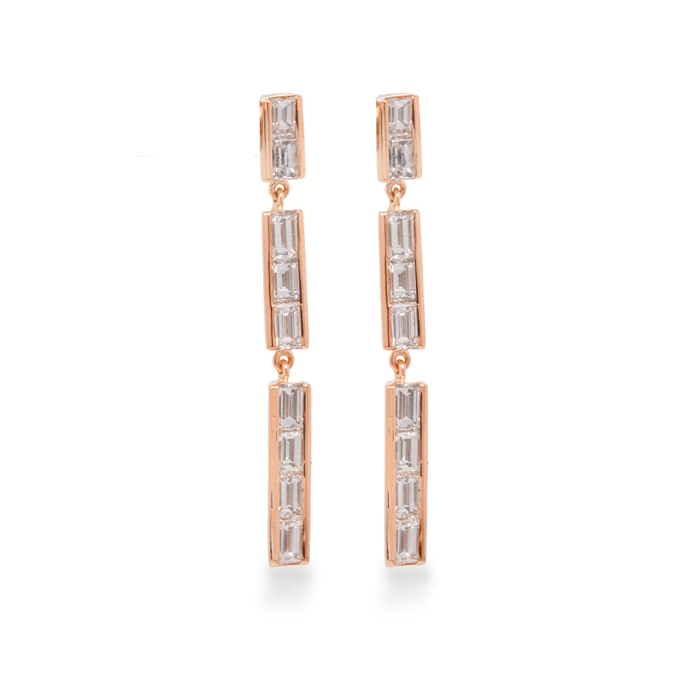 Earrings in 18k rose gold with diamonds