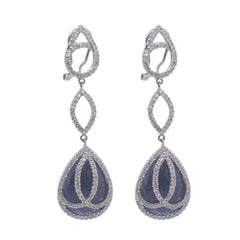 Boucles d'oreilles en or blanc 750 avec diamants