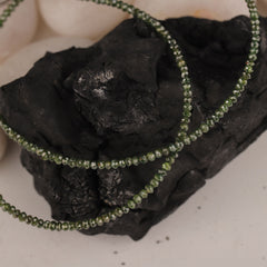 Green diamond necklace