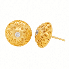 750 yellow gold stud earrings